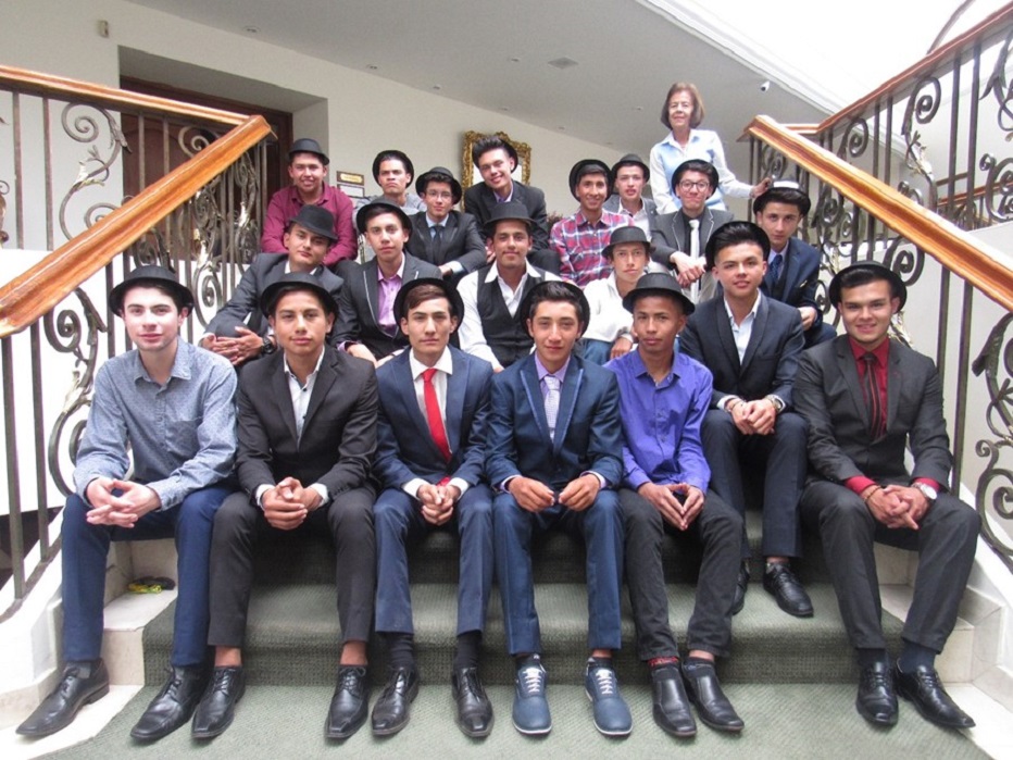 Lorem ipsum dolor sit amet, consectetur adipiscing elit. Phasellus quis elementum odio. Curabitur pellentesque, dolor vel pharetra mollis.